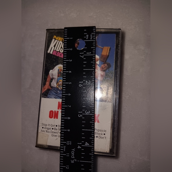 Vintage New Kids on The Block NKOTB Cassette Lot of 3 Pre-owned - Picture 5 of 7